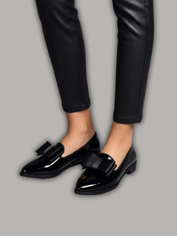 Mocassins à bout pointu brillants